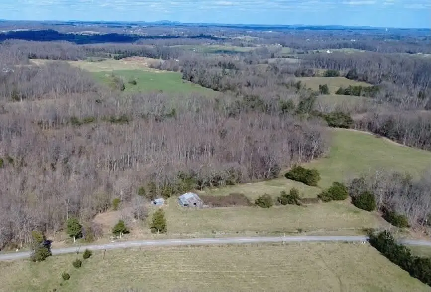 1702 Ky-619, Russell Springs, KY 42642 - #2