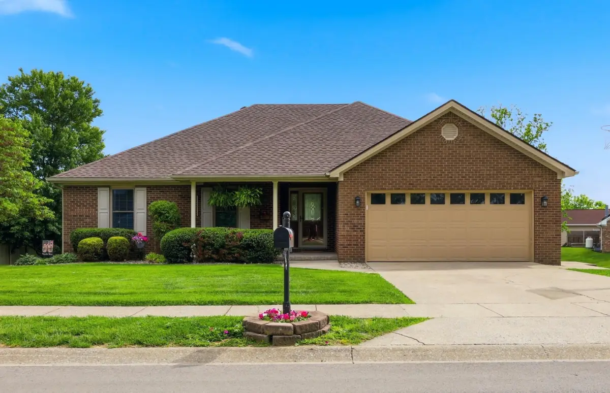 416 Hunters Run Drive, Richmond, KY 40475 - #1