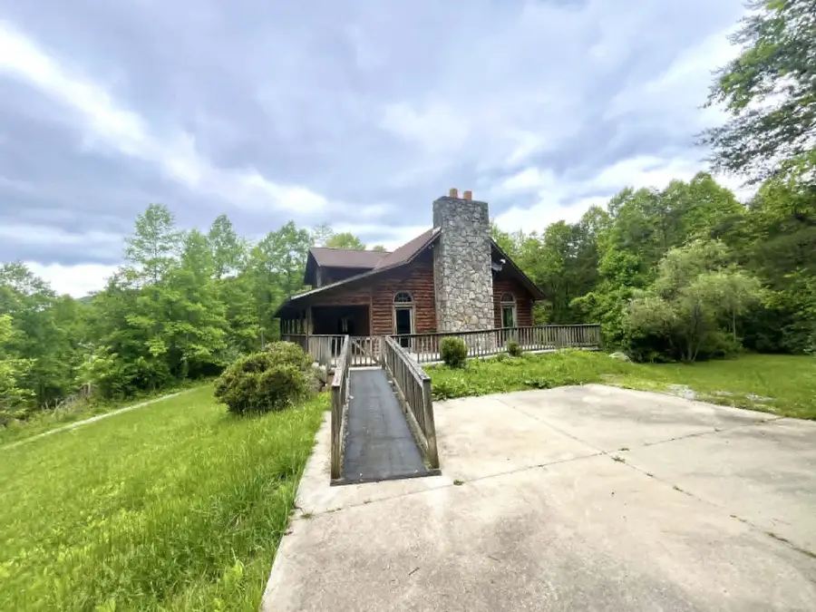 241 241 Brown Court, Bledsoe, KY 40810 - #3
