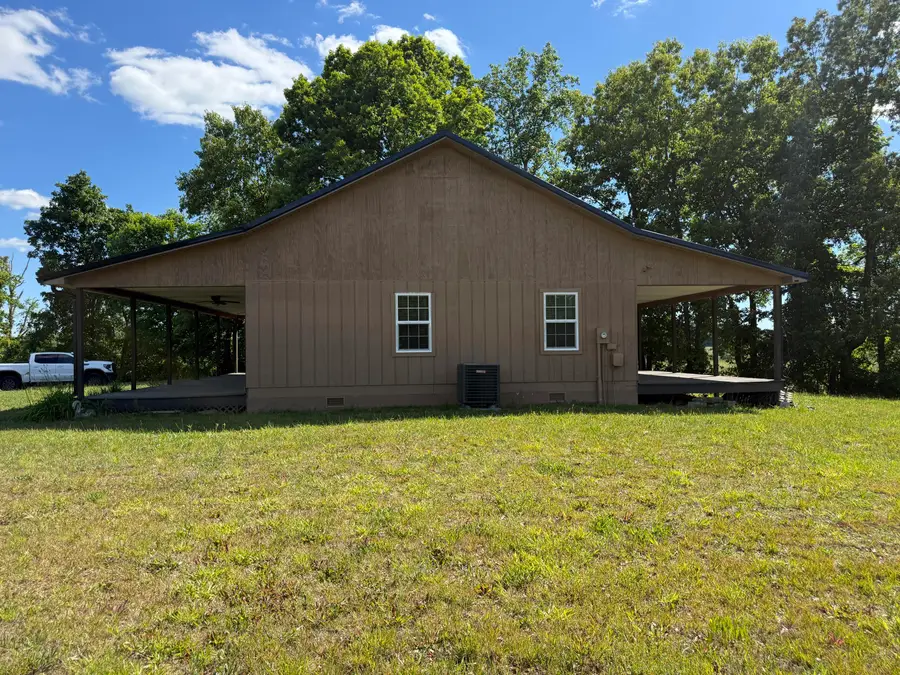 200 Hudson Lane, Russell Springs, KY 42642 - #3