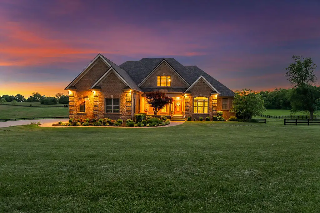 108 Stirling Lane, Versailles, KY 40383 - #1