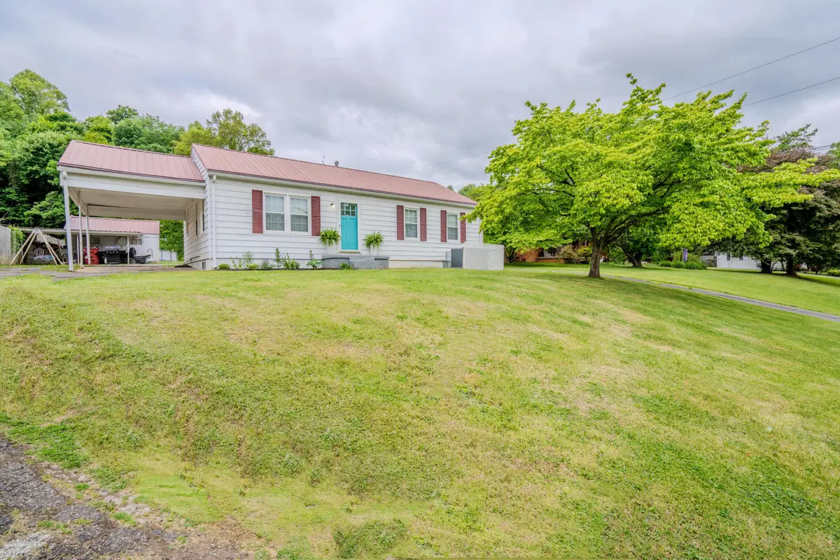 812 Seaton Avenue, Greenup, KY 41144 - #1