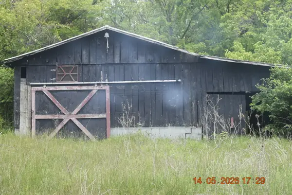 1075 Old Dixville Road, Harrodsburg, KY 40330