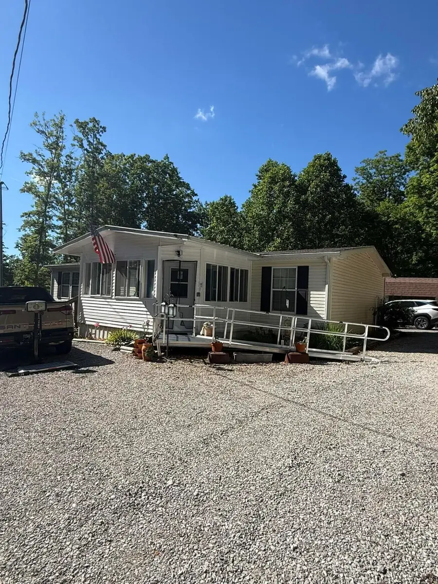 266 Carmel Lane, Albany, KY 42602 - #3