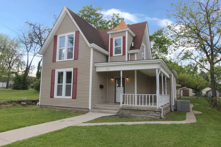 209 Boone Avenue, Winchester, KY 40391 - #2