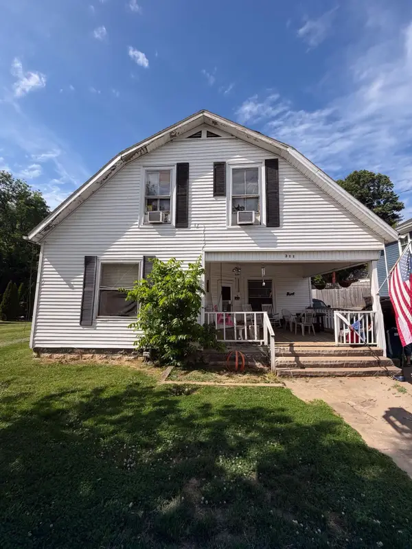 311 W High Street, Mt Sterling, KY 40353