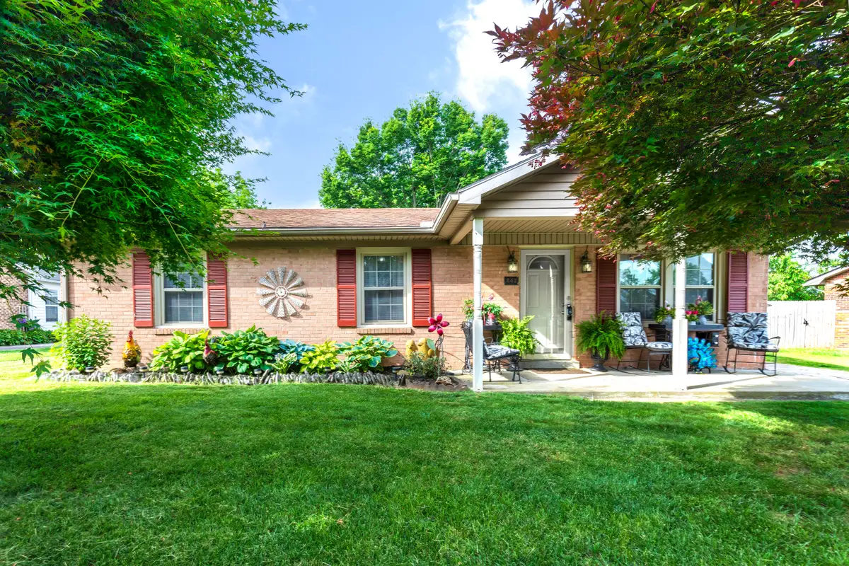843 Kingsway Drive, Versailles, KY 40383 - #1