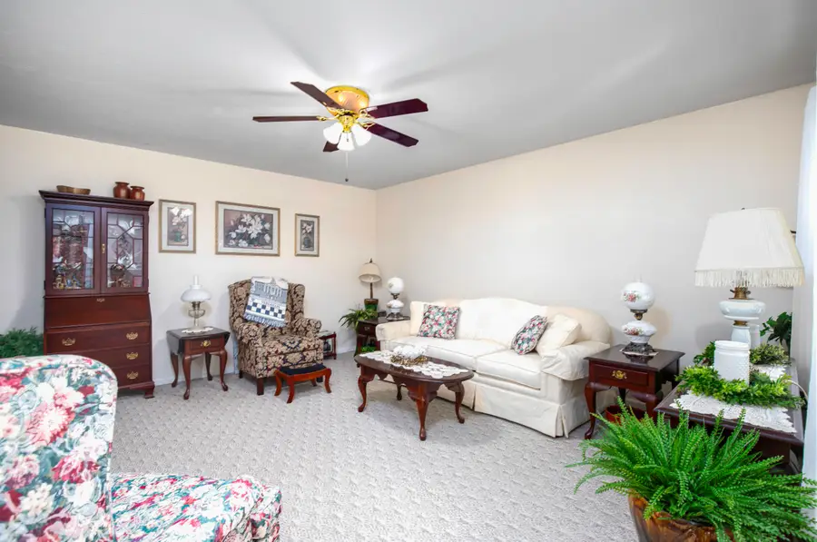 843 Kingsway Drive, Versailles, KY 40383 - #3