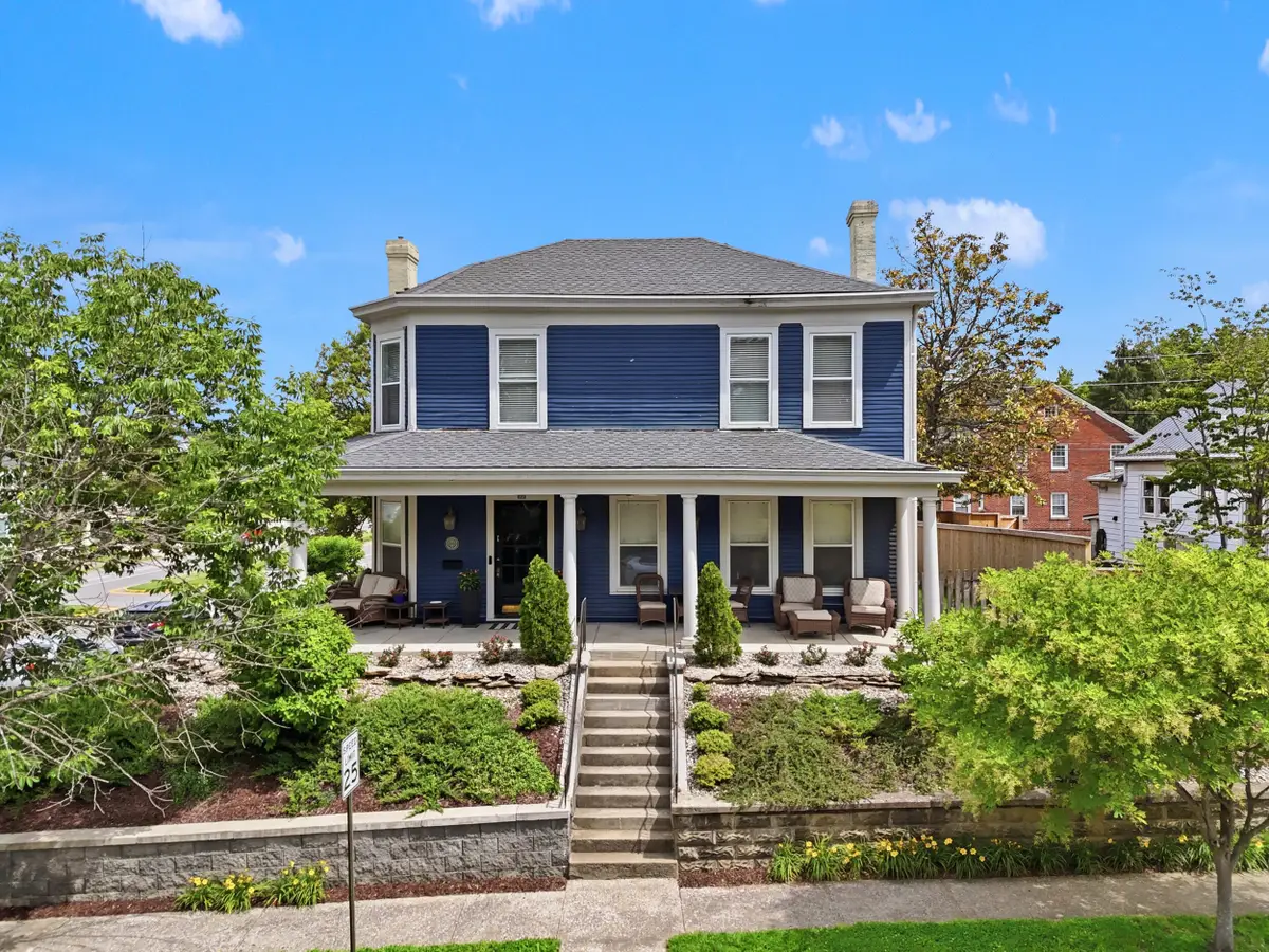 102 E 4th Street, Frankfort, KY 40601 - #1