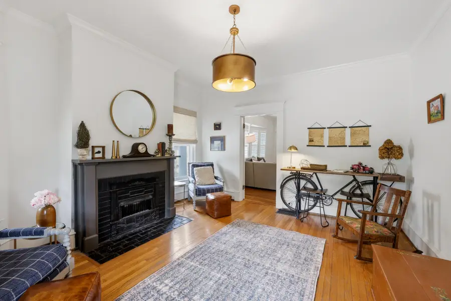 102 E 4th Street, Frankfort, KY 40601 - #3