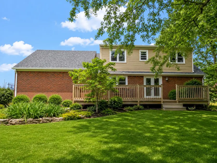 135 Edgewood Drive, Stanford, KY 40484 - #3
