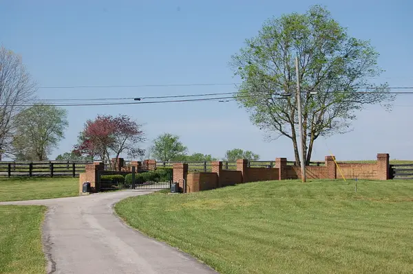 2525 Clintonville Road, Paris, KY 40361
