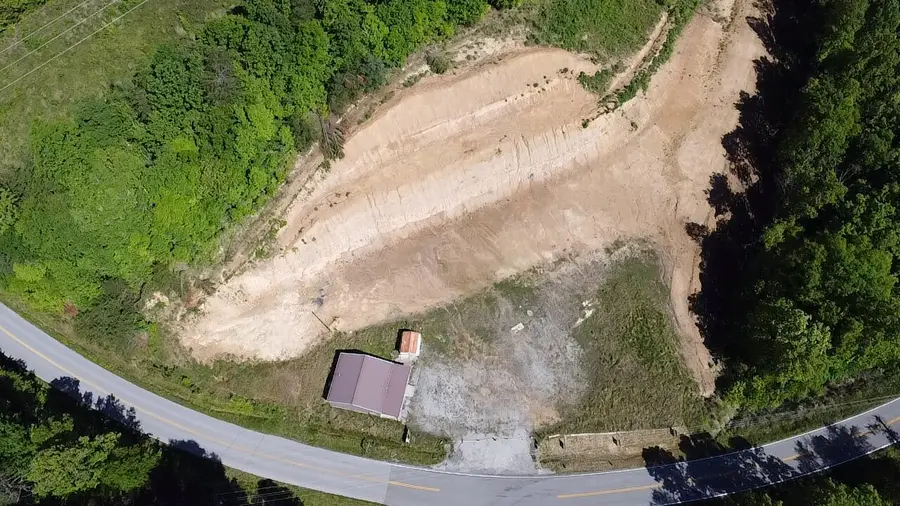 1000 London Dock Road, London, KY 40744 - #2