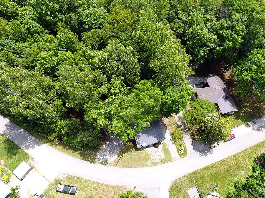277 Camp Attrahunt Road, Monticello, KY 42633 - #2