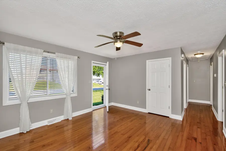 1407 Beulah Park, Lexington, KY 40517 - #3