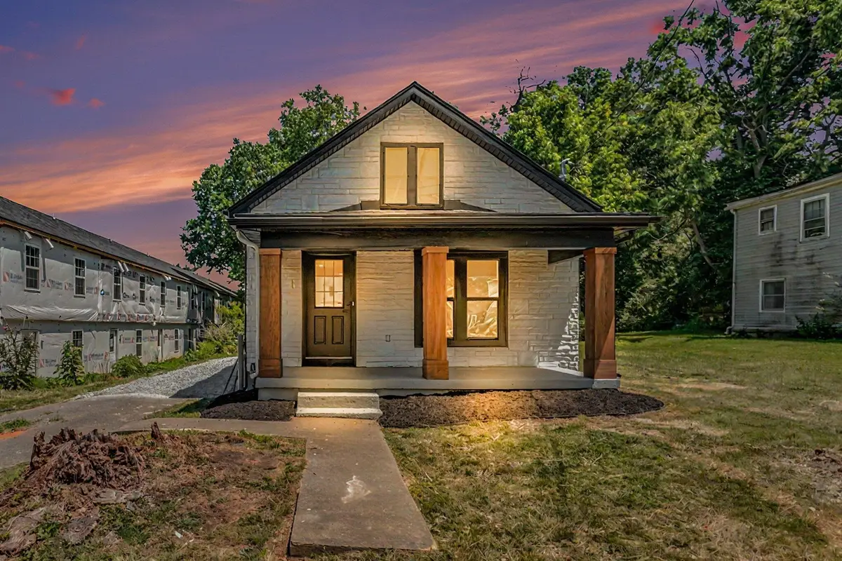 170 Macey Avenue, Versailles, KY 40383 - #1