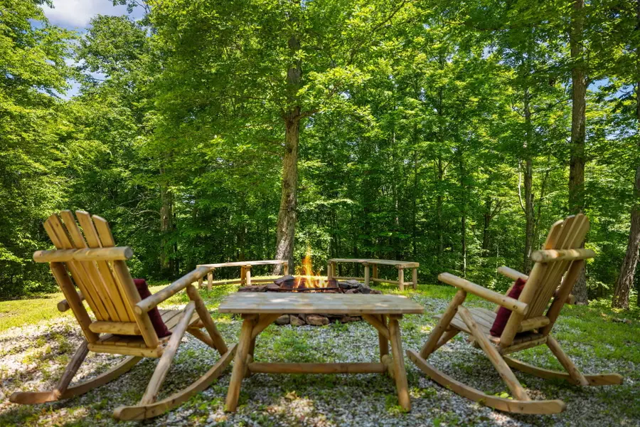 500 Fox Hunters Knob Road, Booneville, KY 41314 - #3