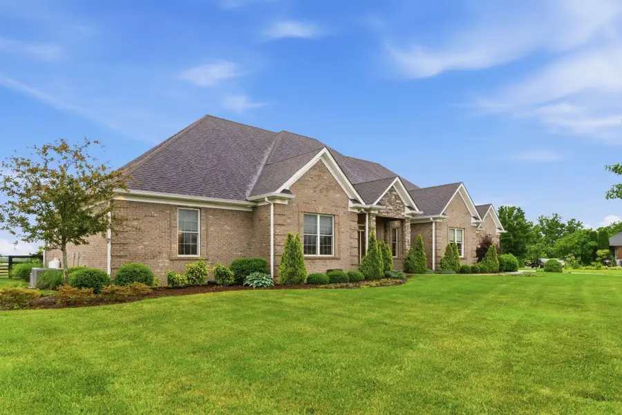 305 Crestridge Trail, Nicholasville, KY 40356 - #2