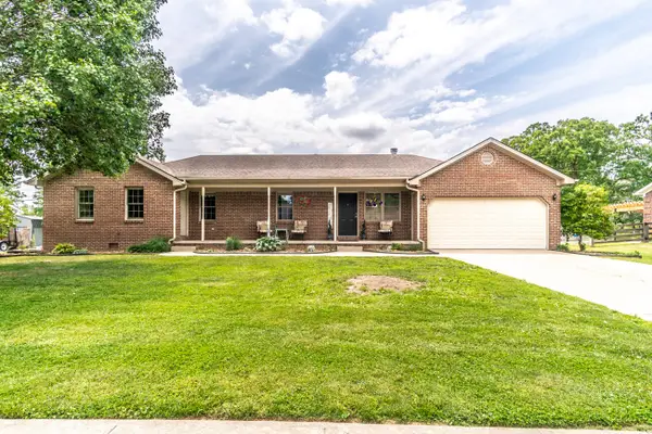 128 S Cumberland Street, Berea, KY 40403