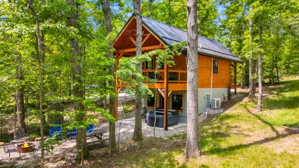 283 Cherry Blossom Circle, Clay City, KY 40312