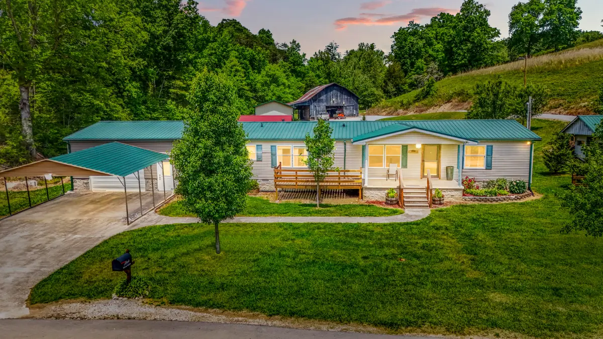 404 Lower Nickell Branch Road, Hazel Green, KY 41332 - #1