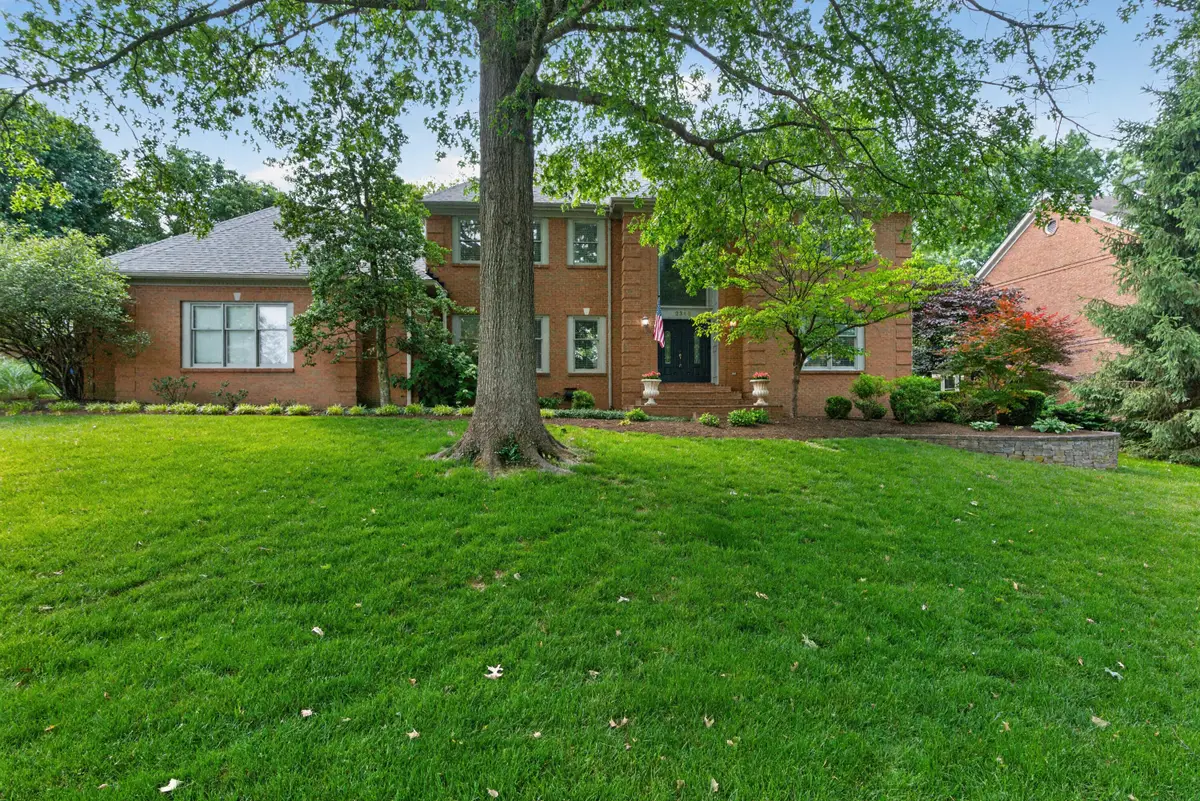 2348 The Woods Lane, Lexington, KY 40502 - #1