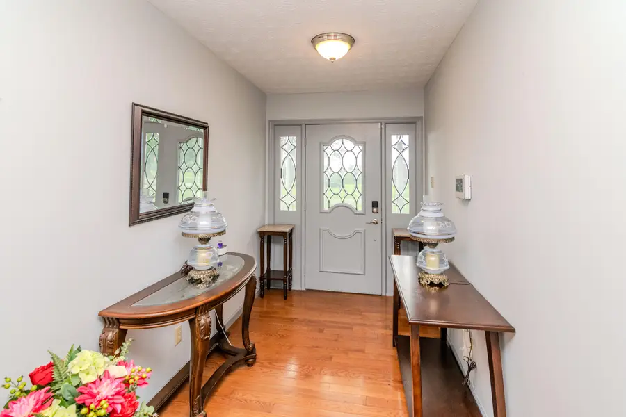 1000 Nevins Station Road, Lawrenceburg, KY 40342 - #2
