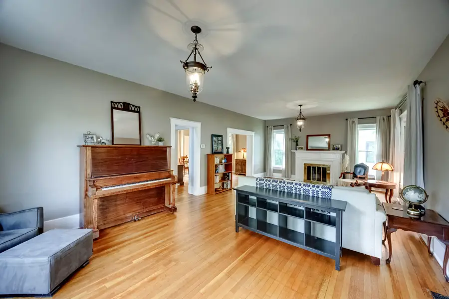 210 S Alta Avenue, Danville, KY 40422 - #3