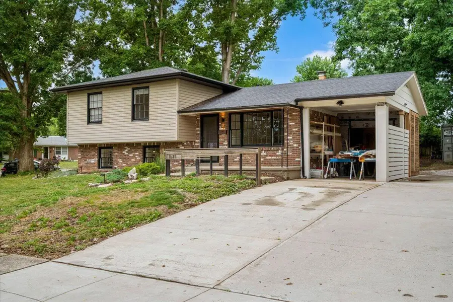 1171 Kelsey Drive, Lexington, KY 40504 - #2