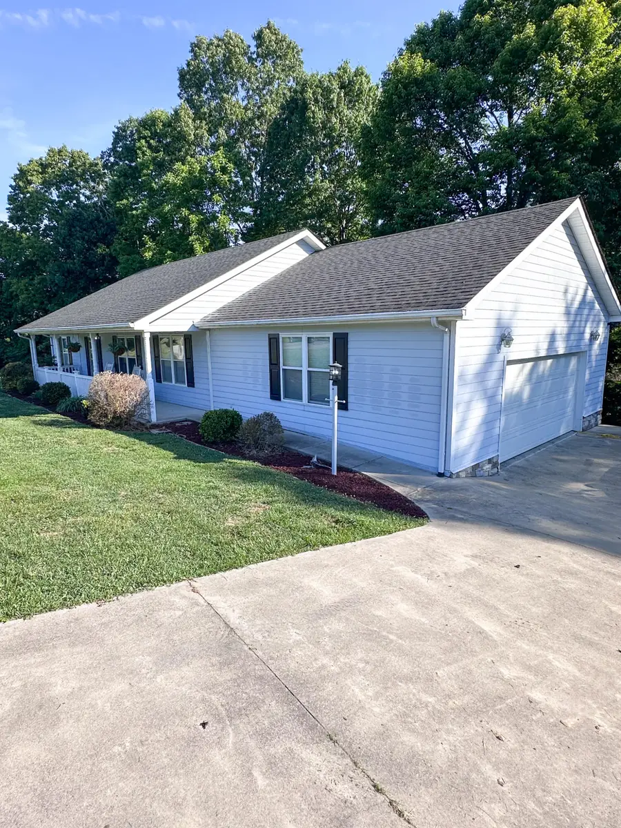 120 Cascade Circle, Jamestown, KY 42629 - #3