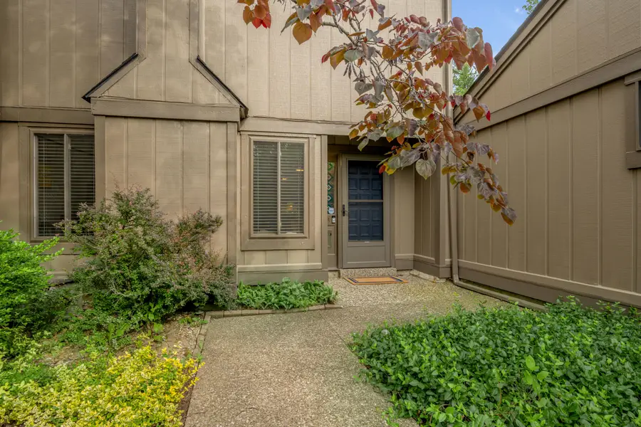500 Laketower Drive #13, Lexington, KY 40502 - #2