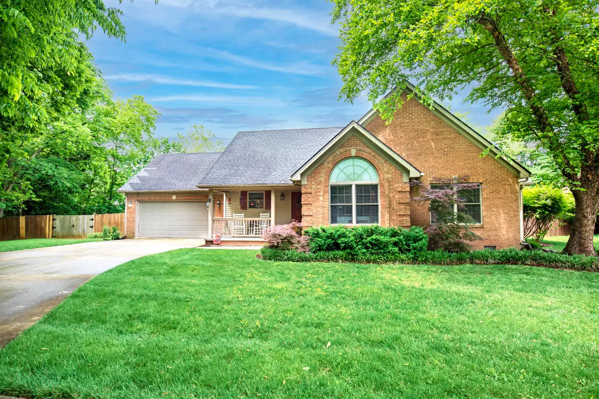 453 Gleneagles Way, Versailles, KY 40383 - #1