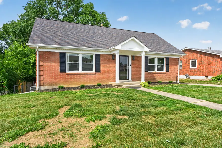 594 Radcliffe Road, Lexington, KY 40505 - #2