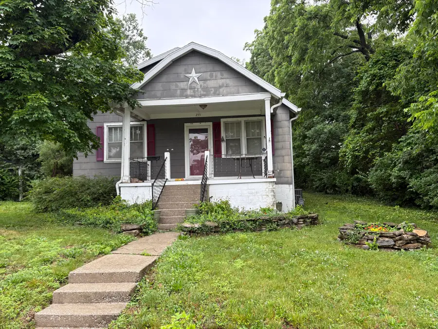 255 Mckenzie Avenue, Frankfort, KY 40601 - #2