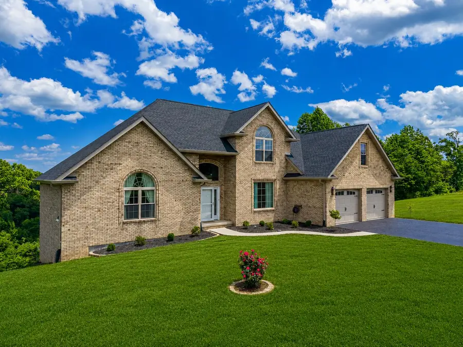 602 Knoll Lane, Nancy, KY 42544 - #3
