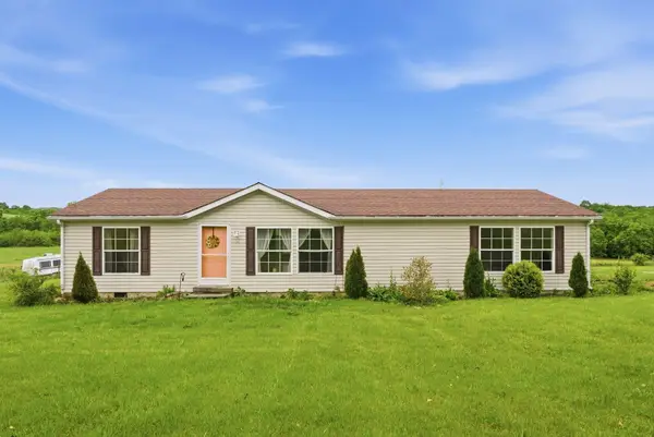 2138 W Kentucky 1842, Cynthiana, KY 41031