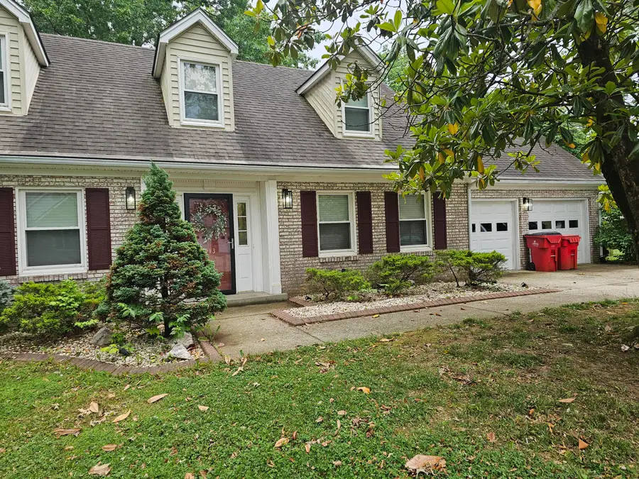 913 Stoney Creek Drive, Frankfort, KY 40601 - #2