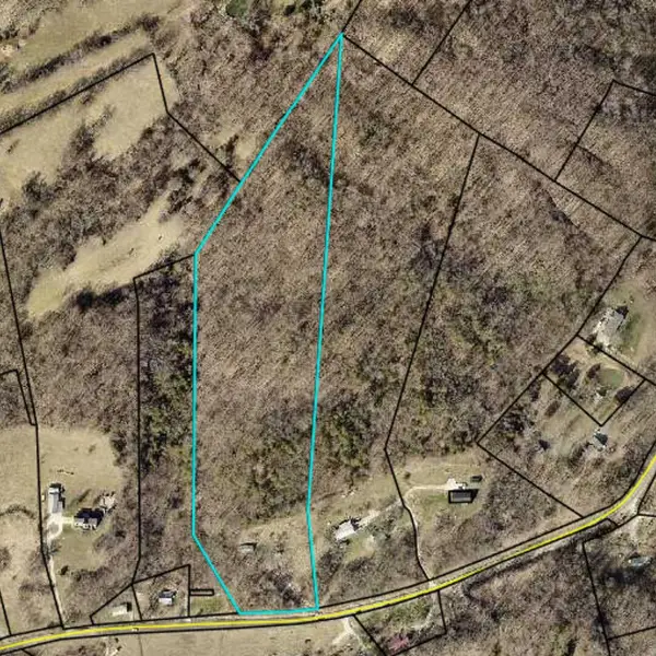 2116 Paint Lick Road, Paint Lick, KY 40461
