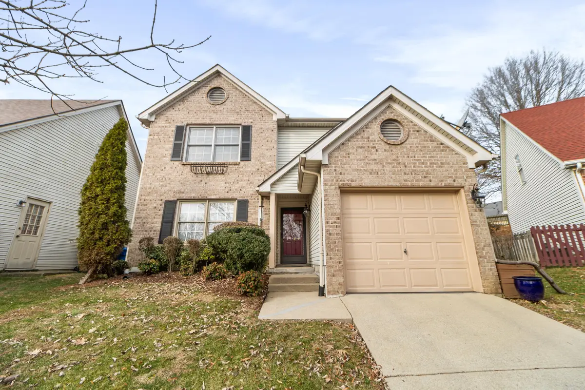 1105 Canyon Ct, Lexington, KY 40509 - #1