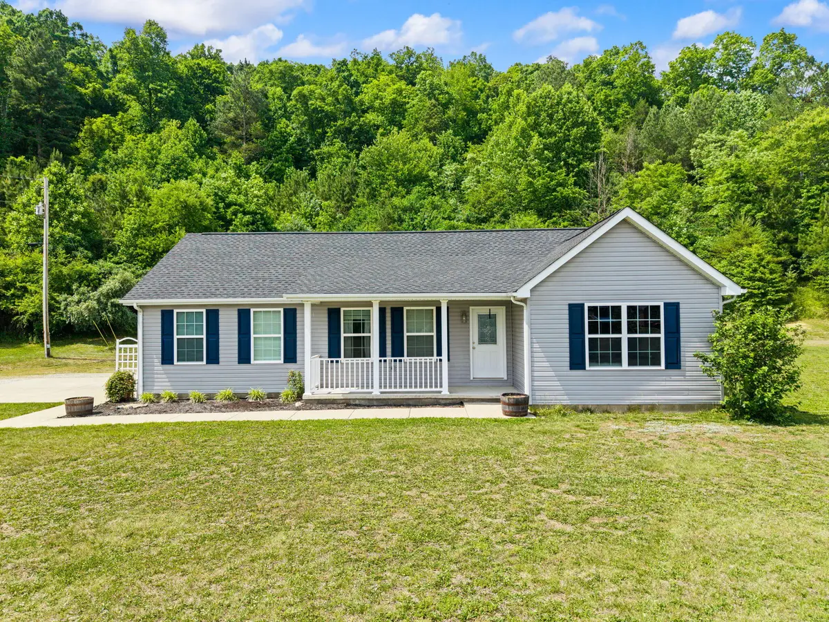 425 W Fox Trail Road, Manchester, KY 40962 - #1