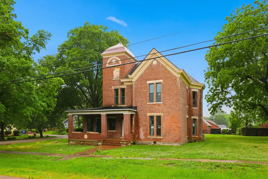 129 S Turner Street, Midway, KY 40347 - #2