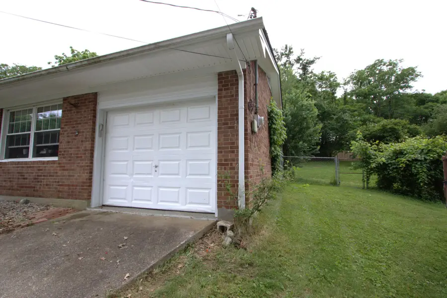 125 Kittison Drive, Winchester, KY 40391 - #2