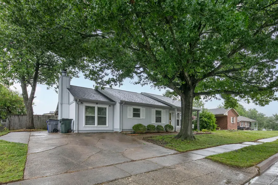 488 Larkwood Drive, Lexington, KY 40509 - #2