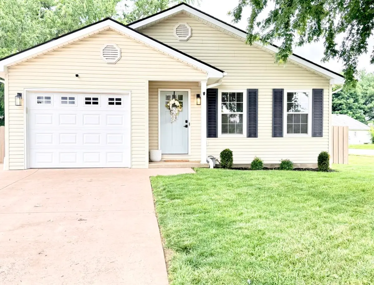 1464 Corral Way, Frankfort, KY 40601 - #1