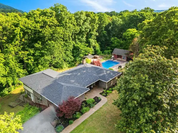 295 Buc Road, Williamsburg, KY 40769