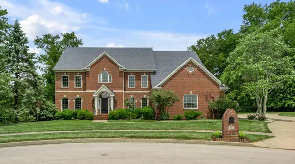 310 Ironwood Circle, Paris, KY 40361