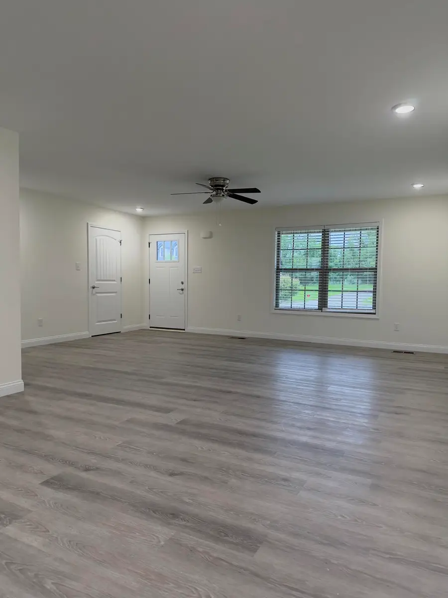 161 Central Park Avenue, Berea, KY 40403 - #3