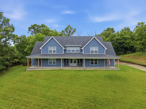 203 Mallard Point Drive, Georgetown, KY 40324