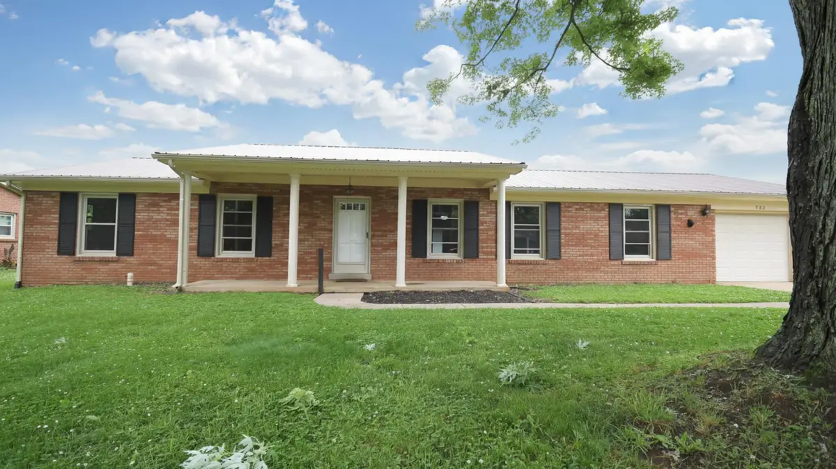 202 Papago Trail, Frankfort, KY 40601 - #1