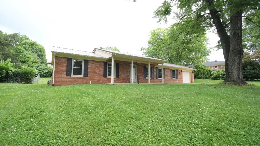 202 Papago Trail, Frankfort, KY 40601 - #2